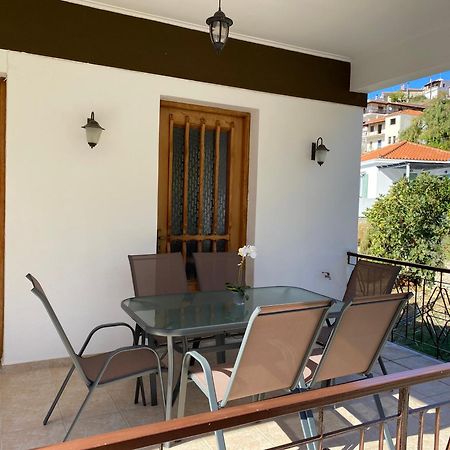 Villa Demie And George Ηouse Loutraki  Exterior foto